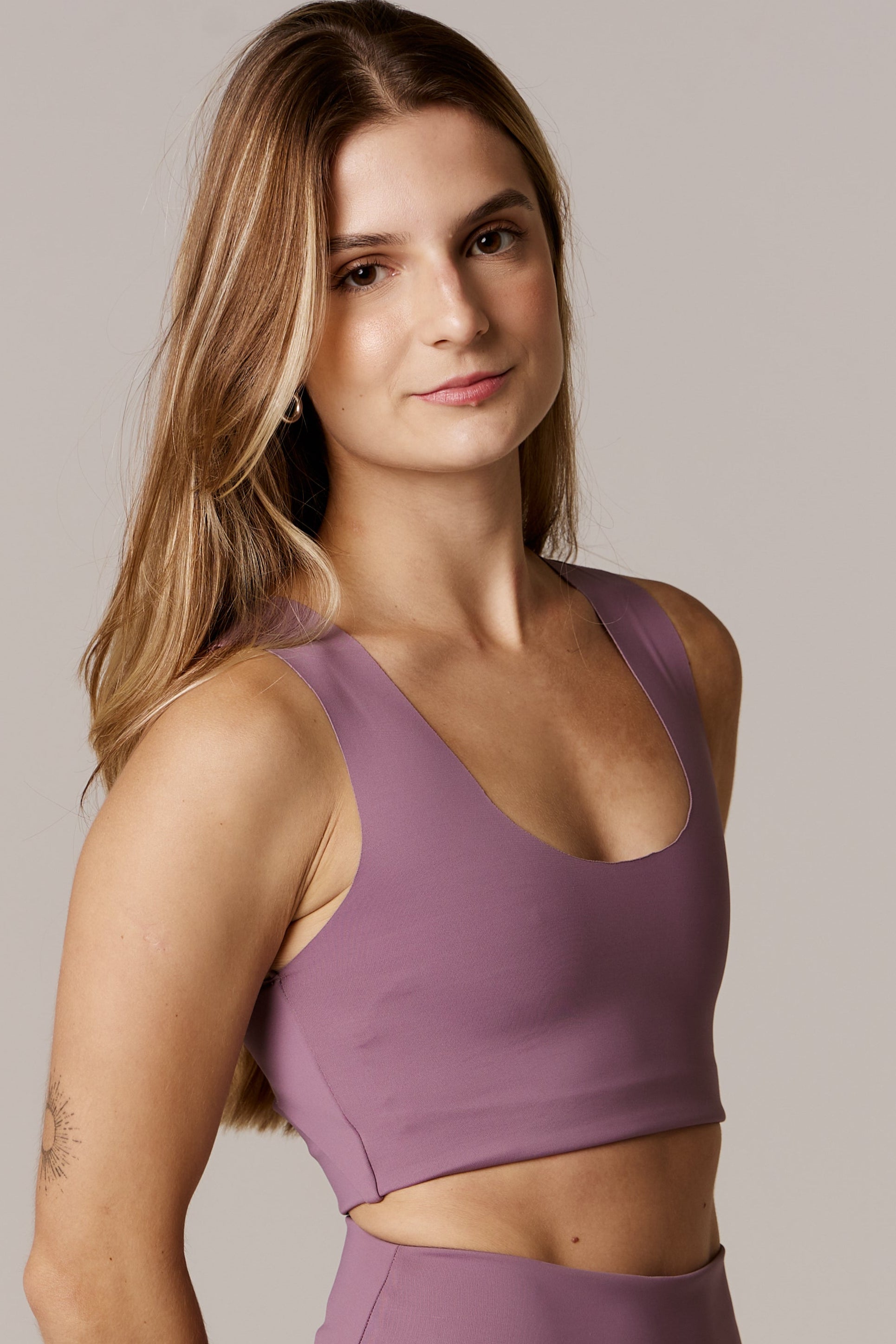 ACTIVE TOP LAVENDER