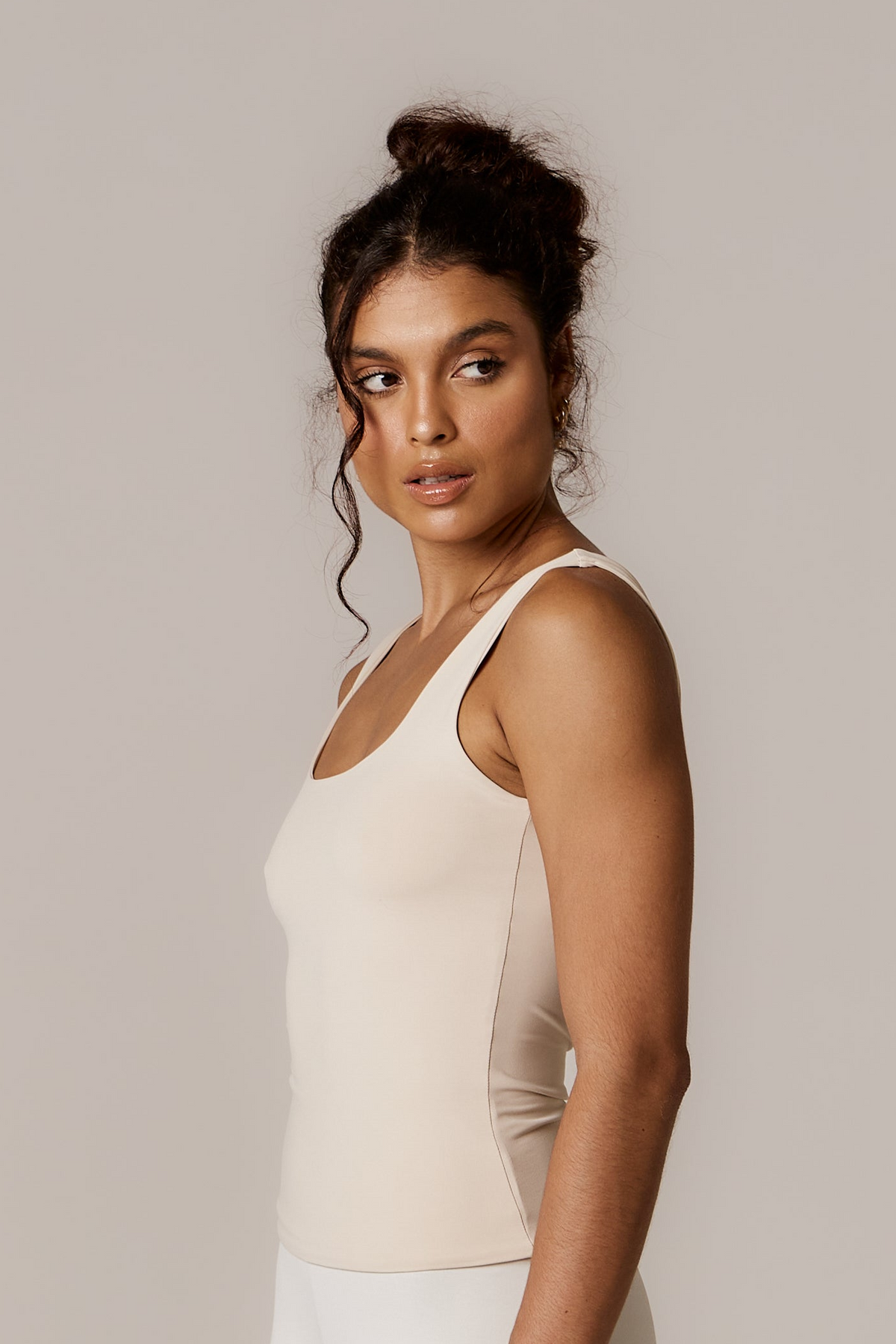 TANK TOP BASIC OFF WHITE