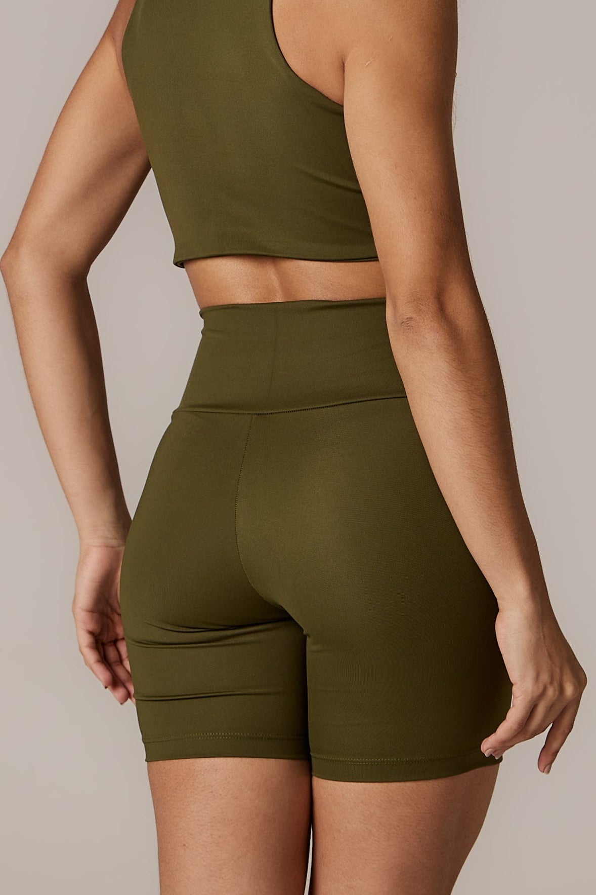 BIKER SHORTS PRANA MILITAR