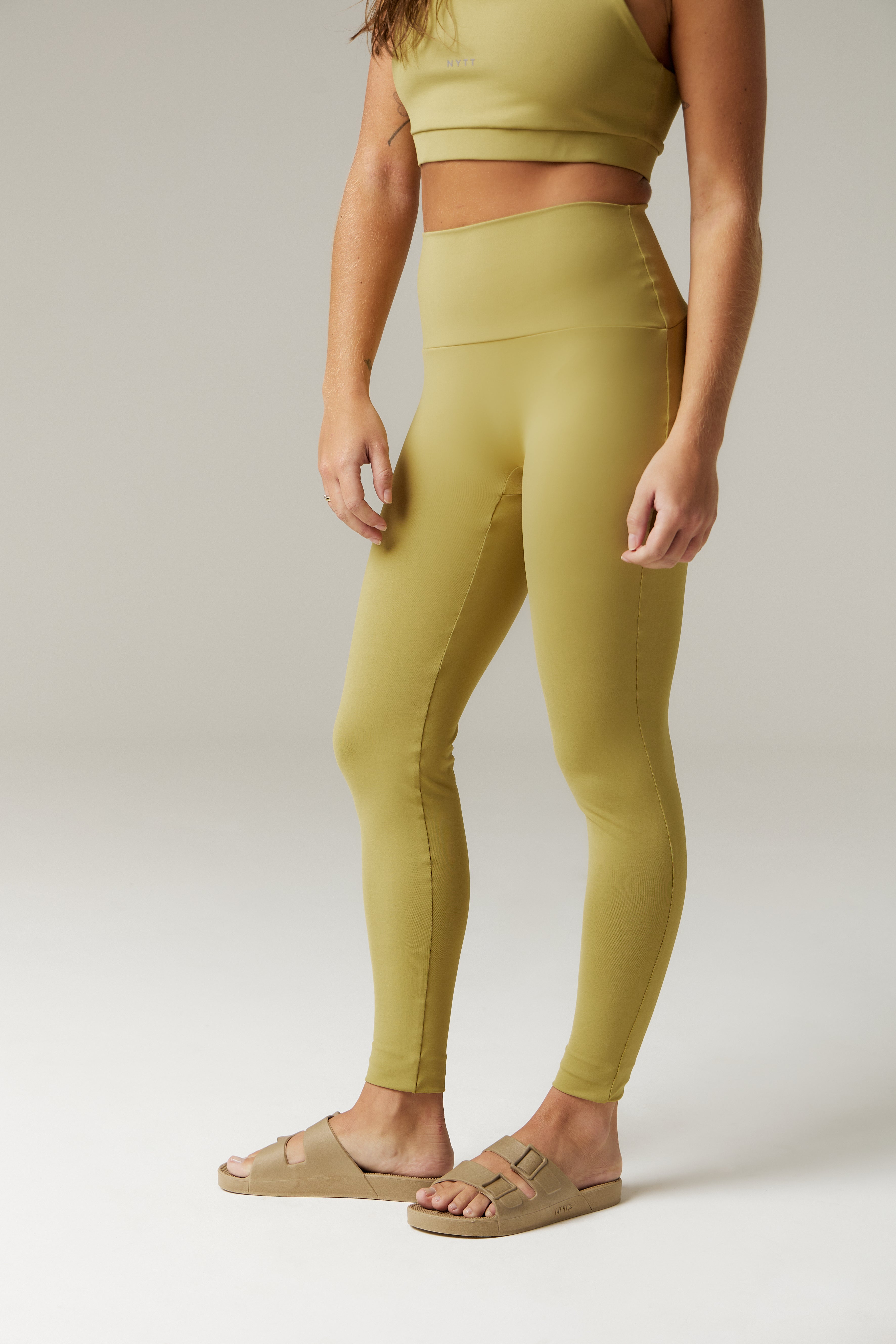 LEGGING SCULPT PISTACHIO
