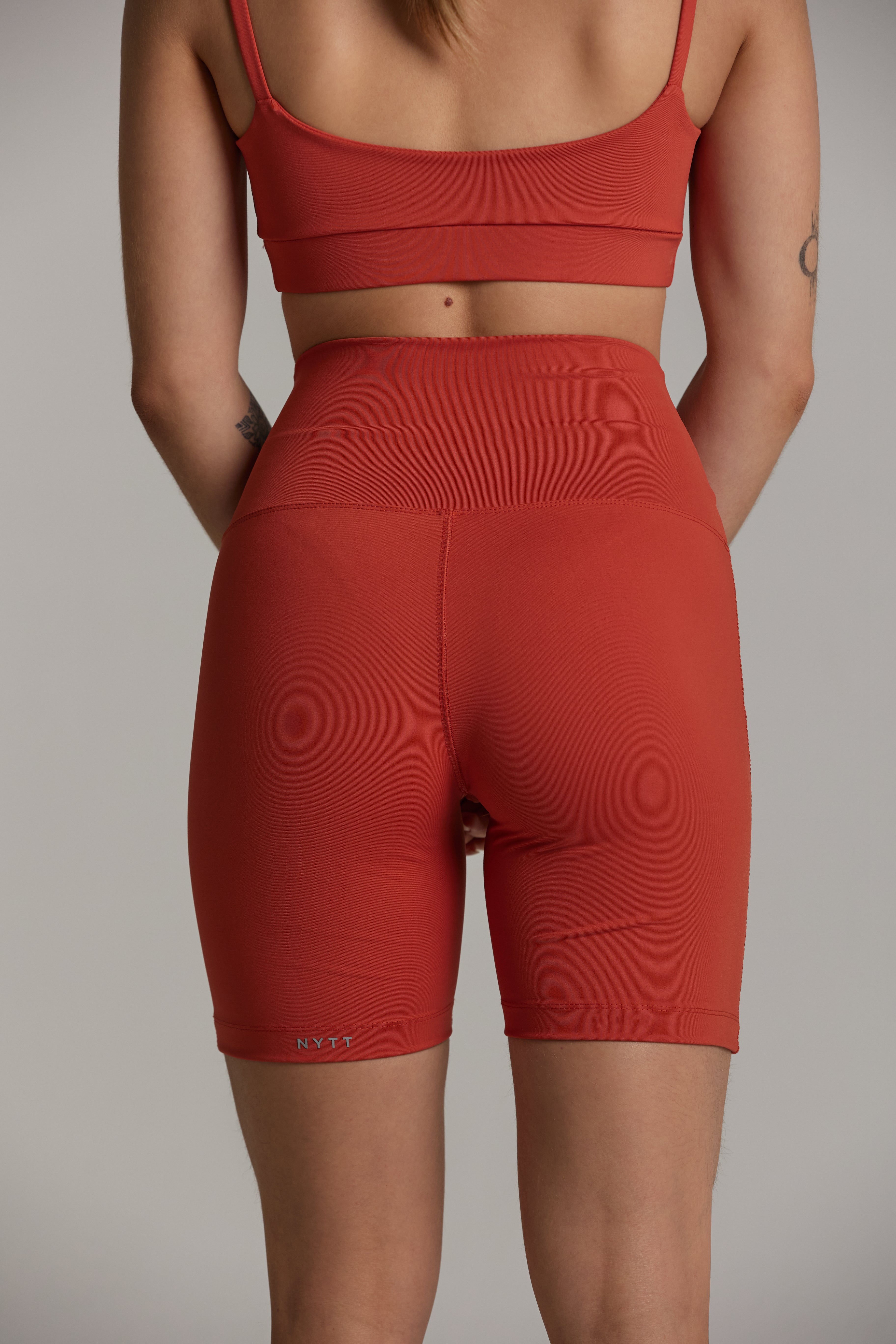 BIKER SHORTS SCULPT TERRACOTA