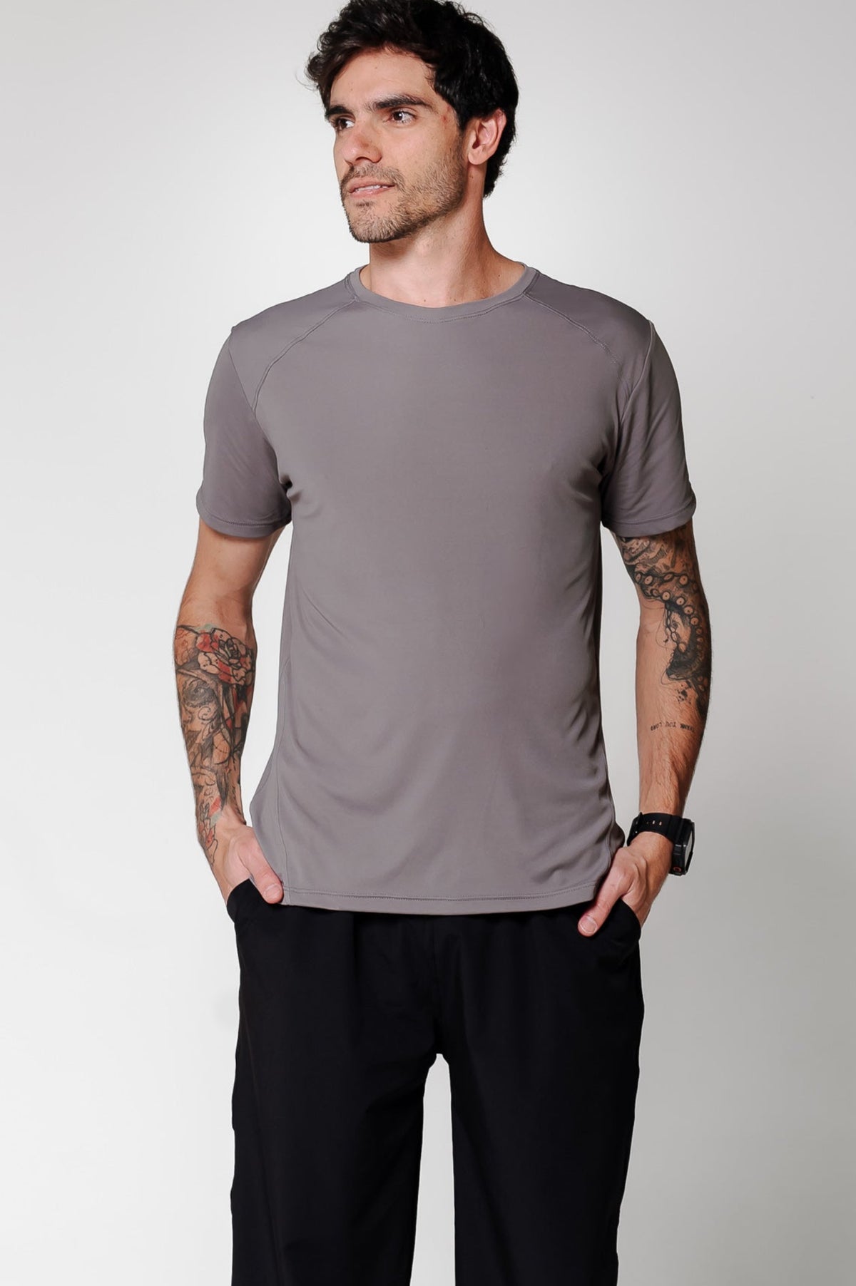 CAMISETA SOFT CINZA