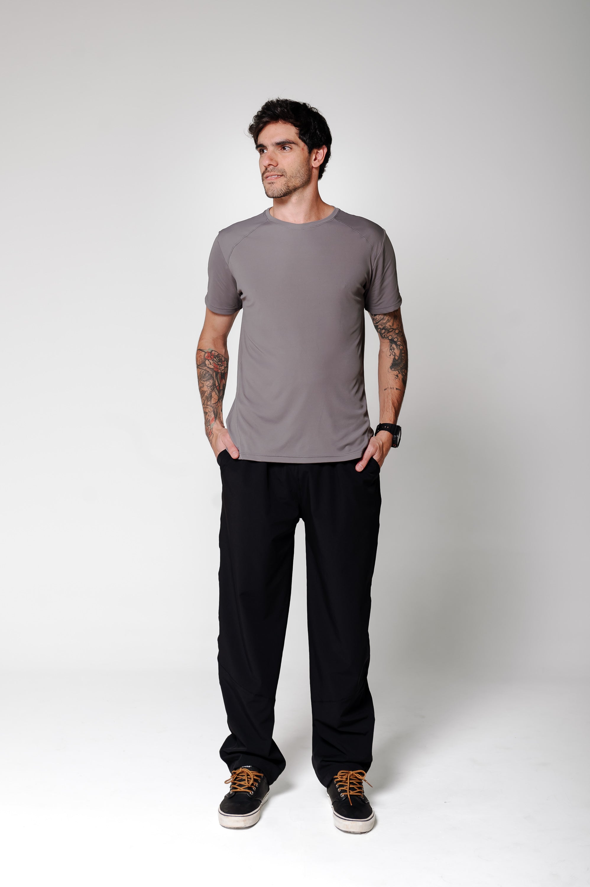 CAMISETA SOFT CINZA