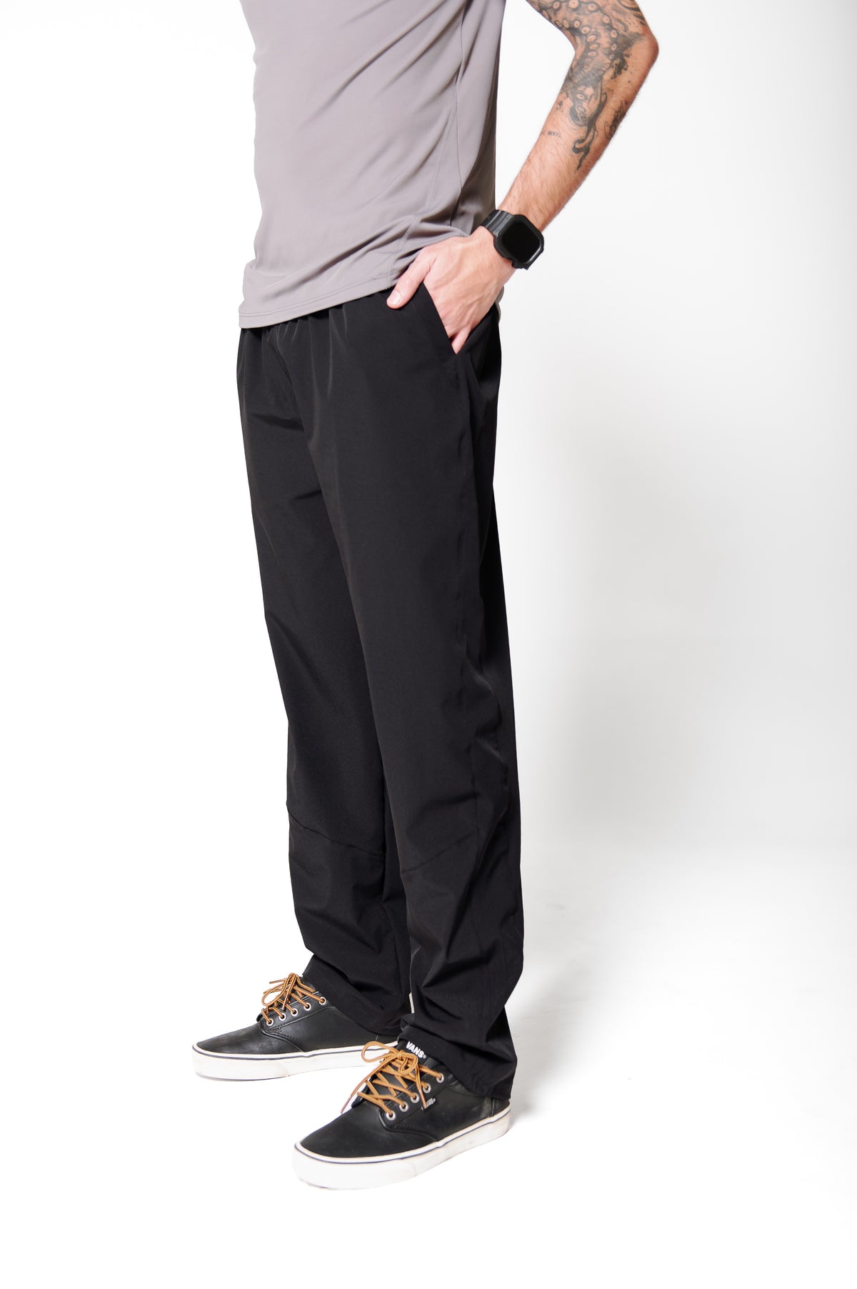 CALÇA CLASSIC FIT PRETA