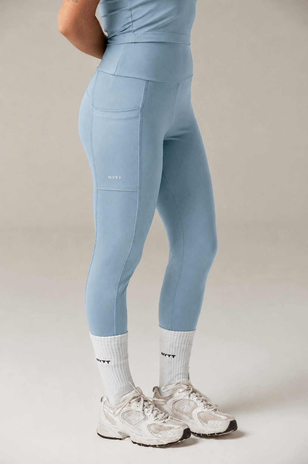 POCKET LEGGING SKY BLUE